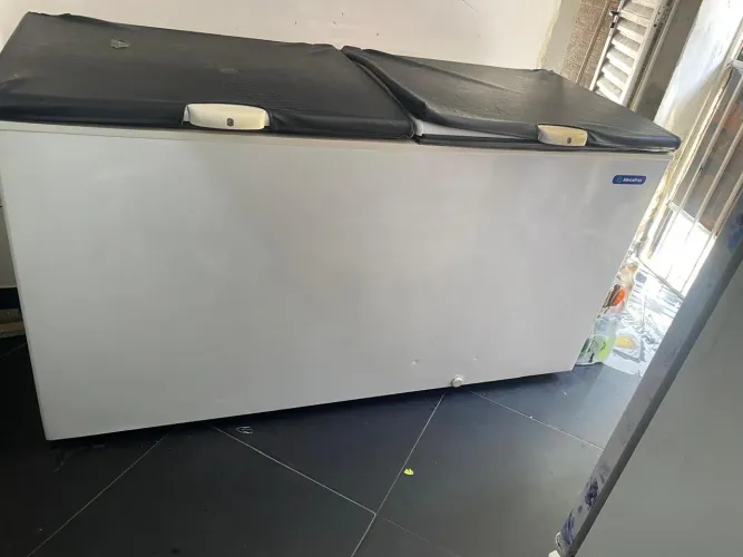 Freezer DA550 conservado