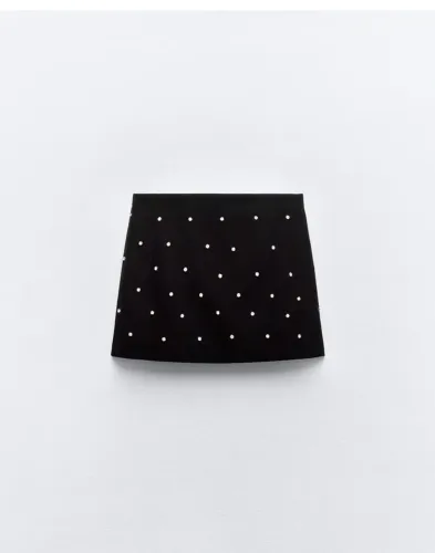 Saia preta com detalhes em pedrarias zara nova