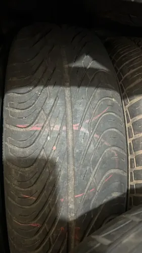 Pneu General 175/70/13 