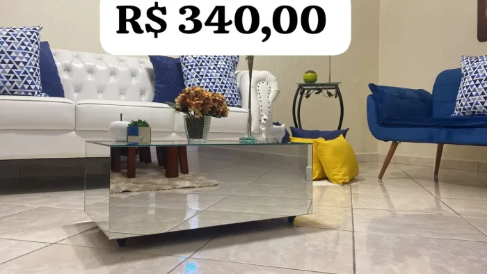 Mesa de centro espelhada