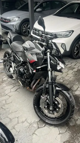 Z650 2021 ABS 16.000 KM