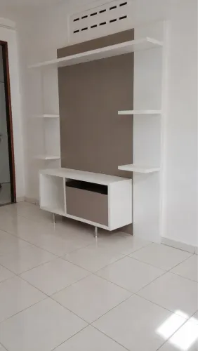 Painel para televisão com rack