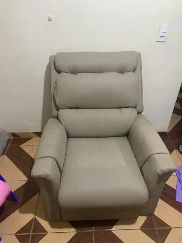 Poltrona Reclinável