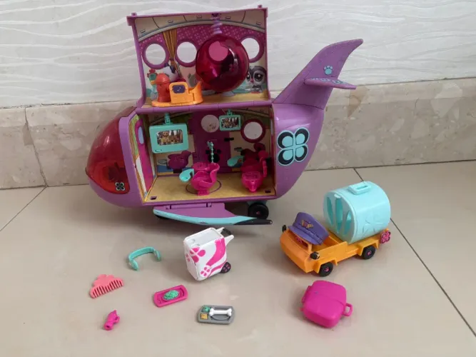 Brinquedo Littlest Pet Shop Jet