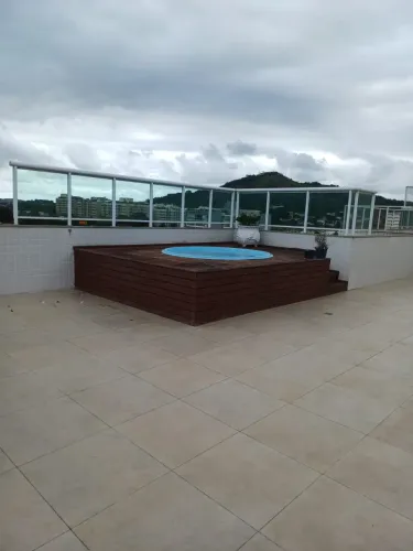 Cobertura com 260 m²,  com 3 quartos em Campo Grande - Rio de Janeiro - RJ