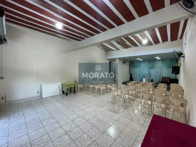Loja 80 m².