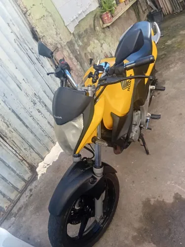 Cb 300