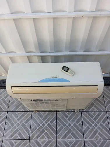 Ar condicionado