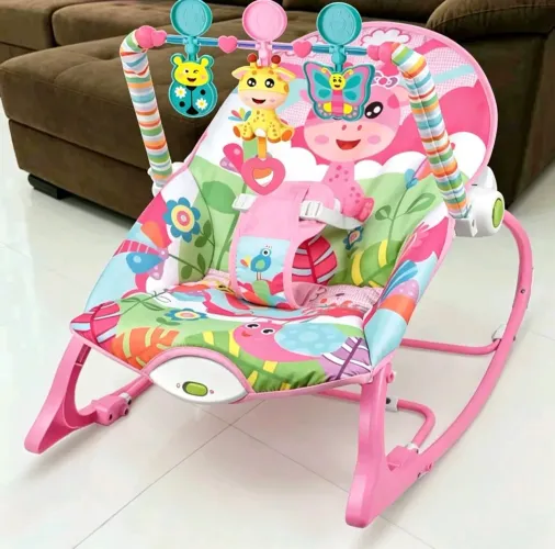 Cadeirinha de balanço musical para bebê.