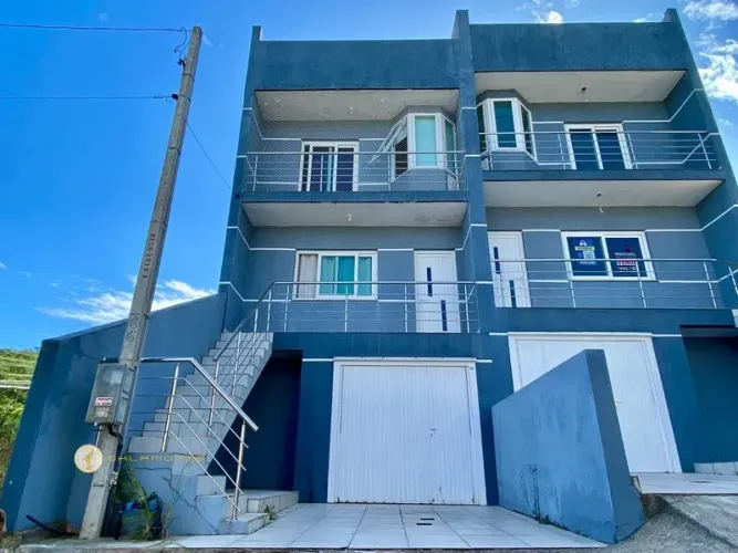 Casa com 1 Quarto(s) e 1 banheiro(s) para Alugar, 100 m² por R$ 4560 / Mês