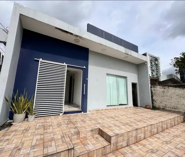 Imóvel comercial Vieiralves, 200m2, 04 salas, Nossa Sra das Graça, MANAUS-AM.
