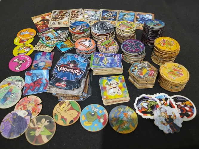 Tazos e cards diversas coleçoes Elma chips ( venda unitária apartir de $5 reais )