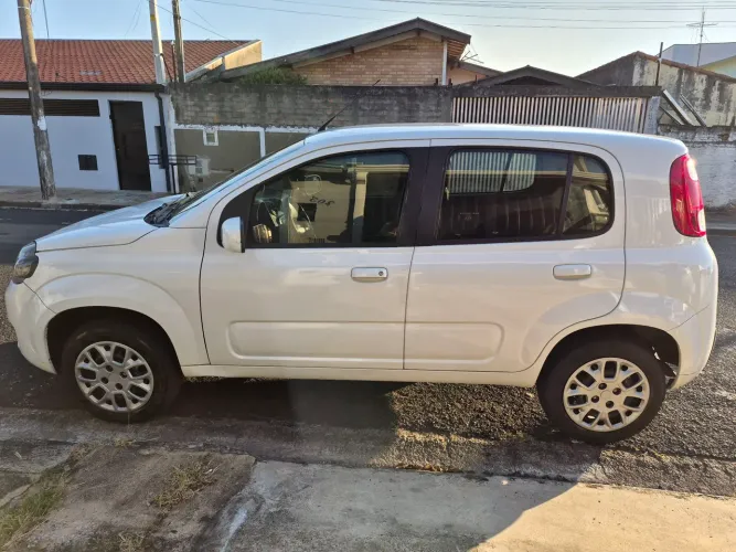 Fiat Uno Vivace/rua 1.0 EVO Fire Flex 8V 5P 2015