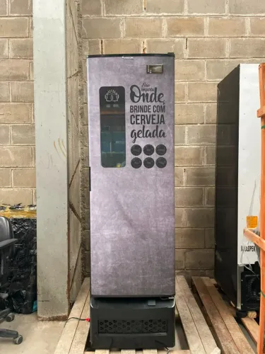 Cervejeira Conservador Frost free 284 Litros com Visor 220V Fricon