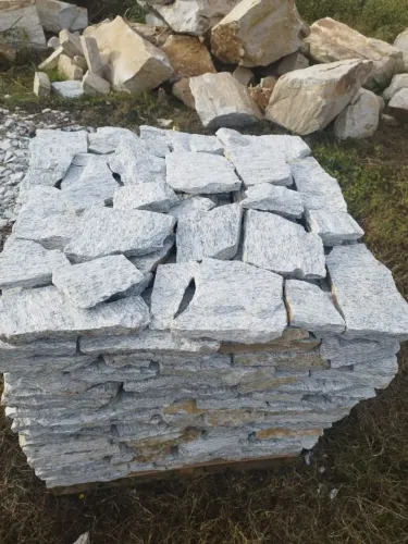 Cacos rústicos