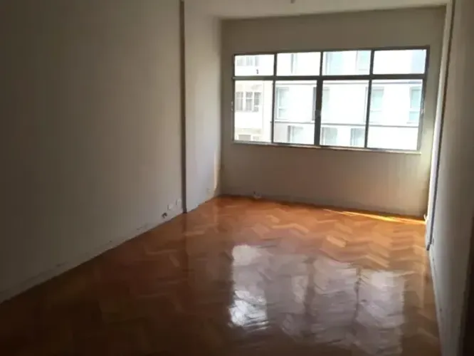 Imóvel para aluguel com 120 mts, 3 quartos, garagem em Copacabana - Rio de Janeiro - RJ