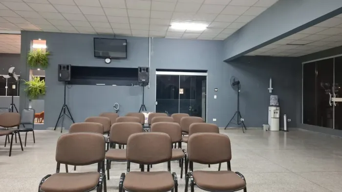 Cadeiras almofadadas de espuma com auto intensidade semi nova