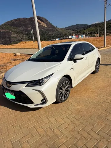 Toyota Corolla Altis Prem. Hybrid 1.8 Flex AUT 2021