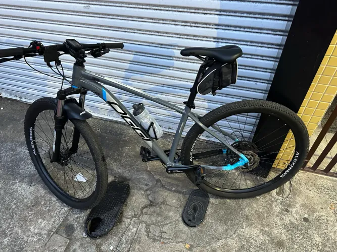 BICICLETA BIG WHEEL OGGI + GPS + KIT DE REPARO RESERVA+ SUPORTE E GARRAFA TÉRMICA 