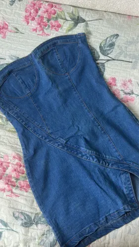 Vestido tomara que caia djeans