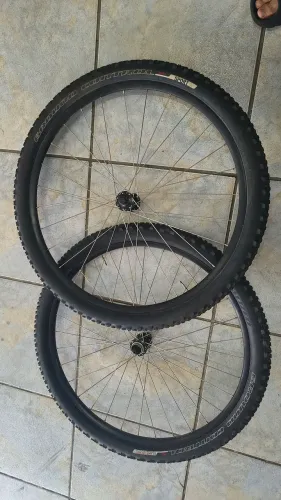 Rodas 29 mtb cubo Shimano k7 raio inox novas