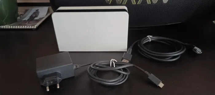 Dock e fonte Nintendo Switch oled