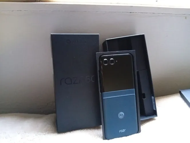 Razr 60