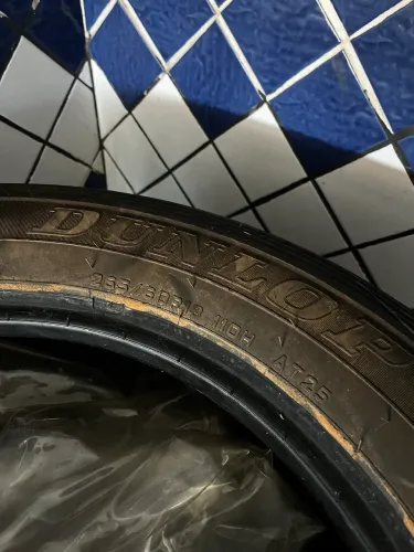Pneus Dunlop 265/60 Aro 18