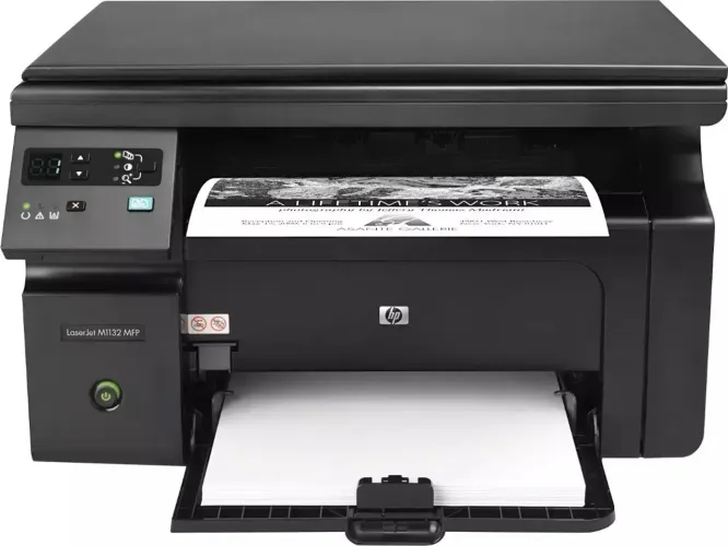 Impressora laser multifuncional HP 1132 (Somente 1.300,00)