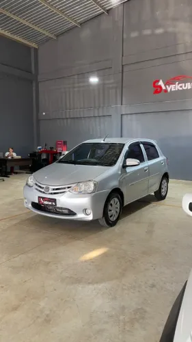 Toyota Etios X 1.3 Flex 16V 5P Mec. 2016