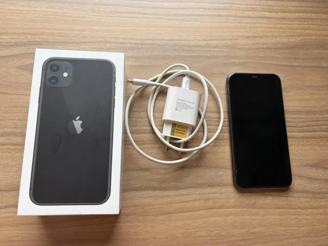 iPhone 11 Preto 64GB