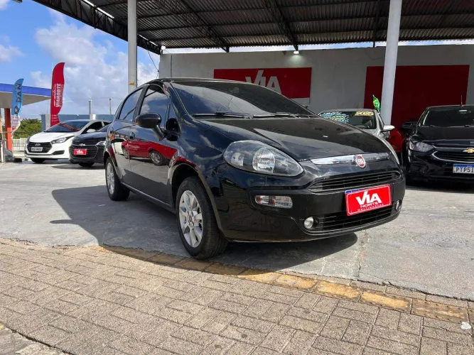 Fiat Punto Attractive 1.4 Fire Flex 8V 5P 2013