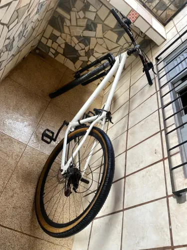 Bicicleta aro 29 nova , primeiro dono!!