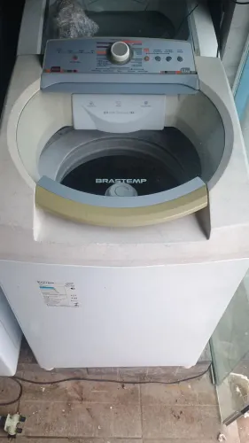 Vendo máquina funcionando perfeitamente 11kg 