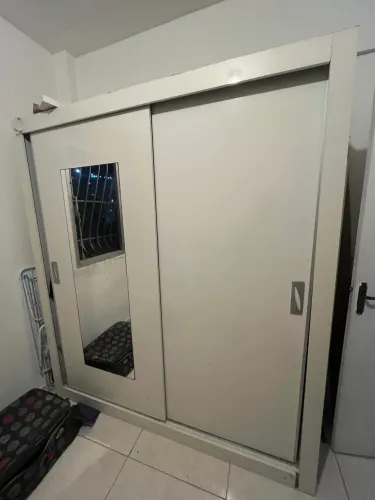 Armário duas portas