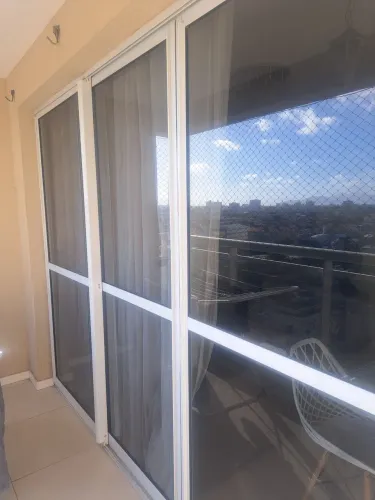 04 portas de aluminio e vidro temperado