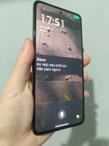 Moto Edge 30 5G - 256GB -8GB Ram - 144hz Tela - Smartphone Celular Motorola