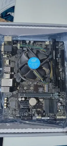 kit upgrade i7700 + GA-H110M-M.2 DDR4 + MEMORIA KINGSTON HYPERX FURY 8GB 2400MHZ