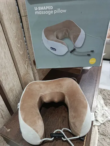 Massagem  seu pescoço relaxado 