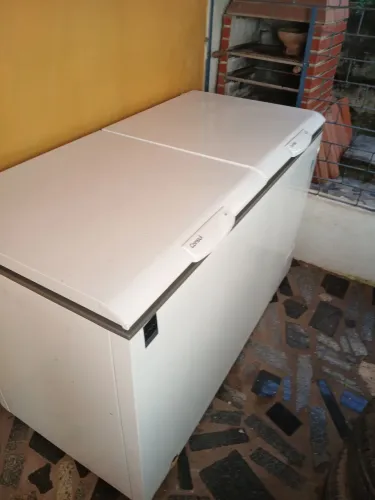 Vendo Freezer de 2 portas 528 LT