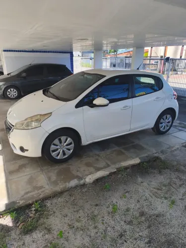 Peugeot 208 Active/active Pack 1.5 Flex 8V 5P 2014