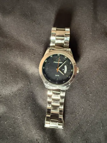 Relógio Mondaine 