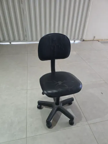 Cadeira giratória escritório
