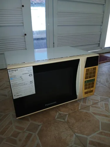 Micro-ondas usado, para concerto 