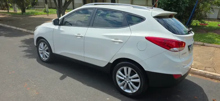 Hyundai IX35 GLS 2.0 16V 2WD Flex Aut. 2015