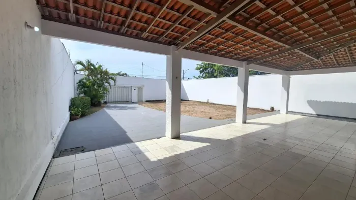 OPORTUNIDADE - Vendo Casa no Calhau - Alterosa, 600m²