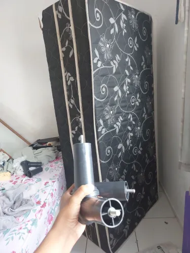 Cama de solteiro 