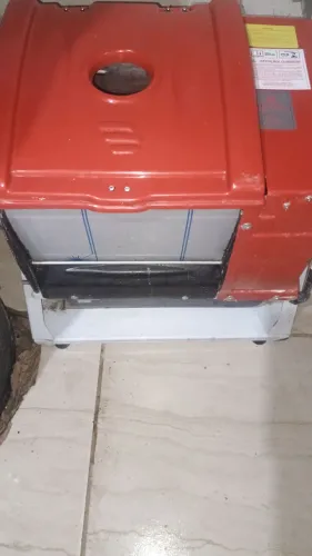 EQUIPAMENTOS DE PIZZARIA /GELADEIRA/FREEZER VERTICAL/FORNO/MASSEIRA 