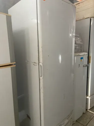 Freezer Vertical Gelopar