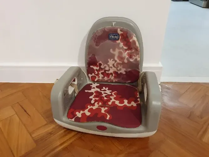 Cadeirinha elevatória de alimentação Chicco 1 a 5 anos